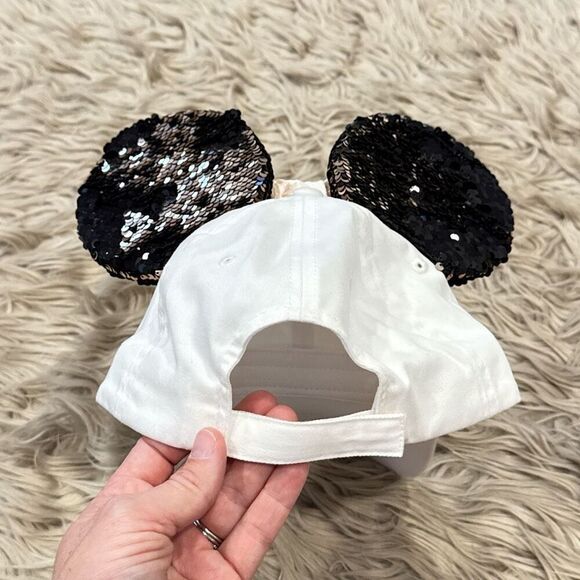 Disney sequined Minnie ears hat - Picture 3 of 3